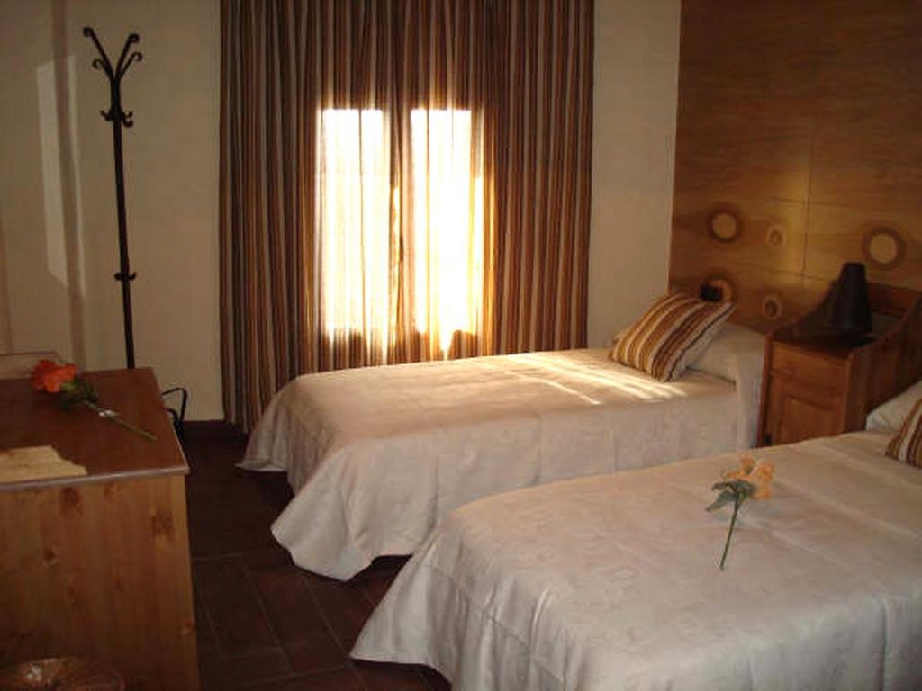 Casa Rural El Planet De Maella Casa Rural En Castellon Casa Rural Con Jacuzzi Casa Rural En Xert Casa Rural Cerca De Morella Chert 部屋 写真
